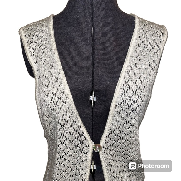 Vtg Disney Mickey Unlimited Crochet White Sleeveless Long Cardigan - Picture 5 of 14